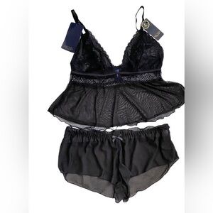 NWT lace set